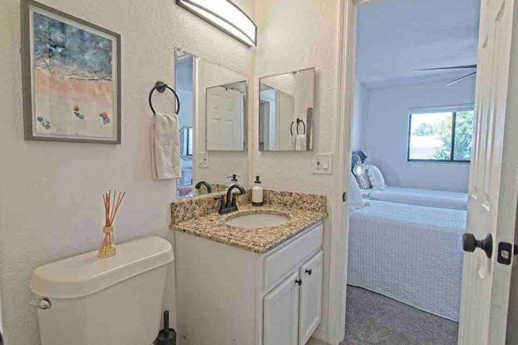 Shamrock Park, Legacy Trail And Manasota Key! Villa Venice Exteriör bild