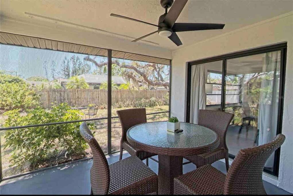 Shamrock Park, Legacy Trail And Manasota Key! Villa Venice Exteriör bild