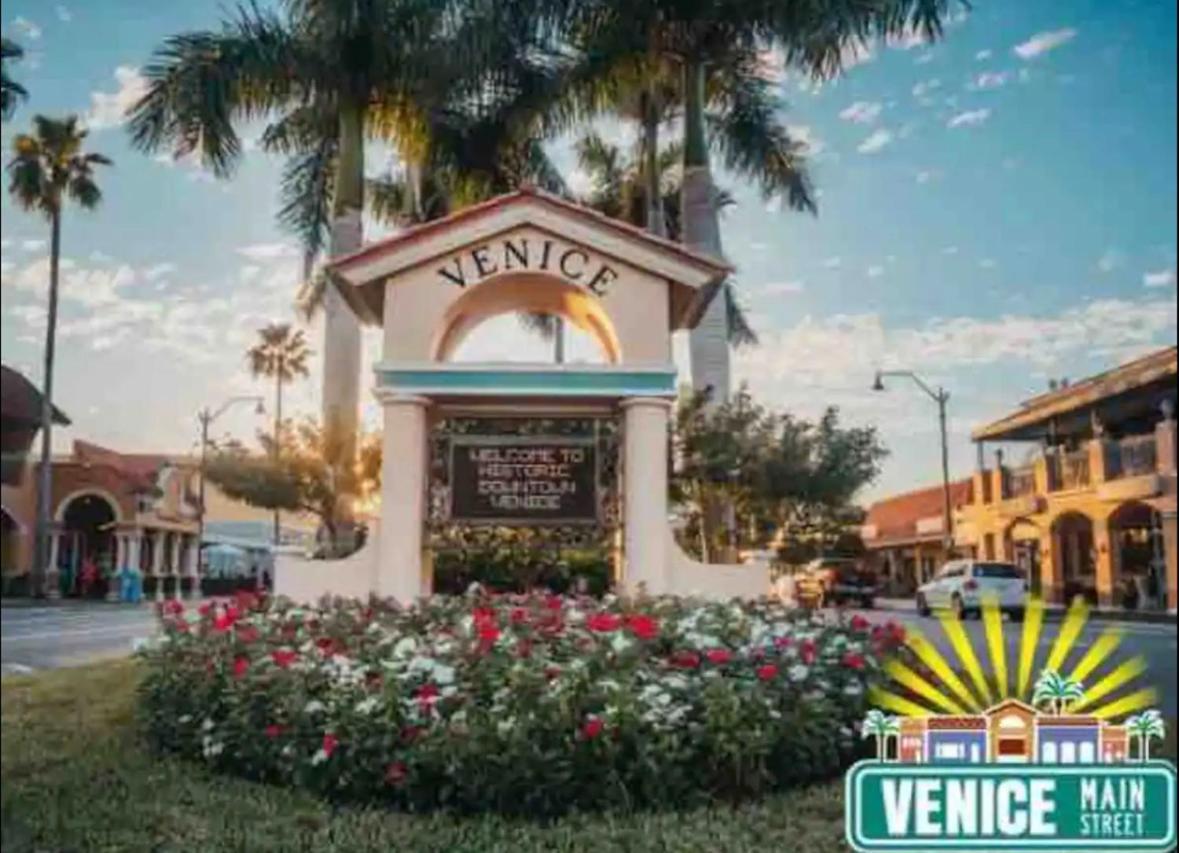 Shamrock Park, Legacy Trail And Manasota Key! Villa Venice Exteriör bild